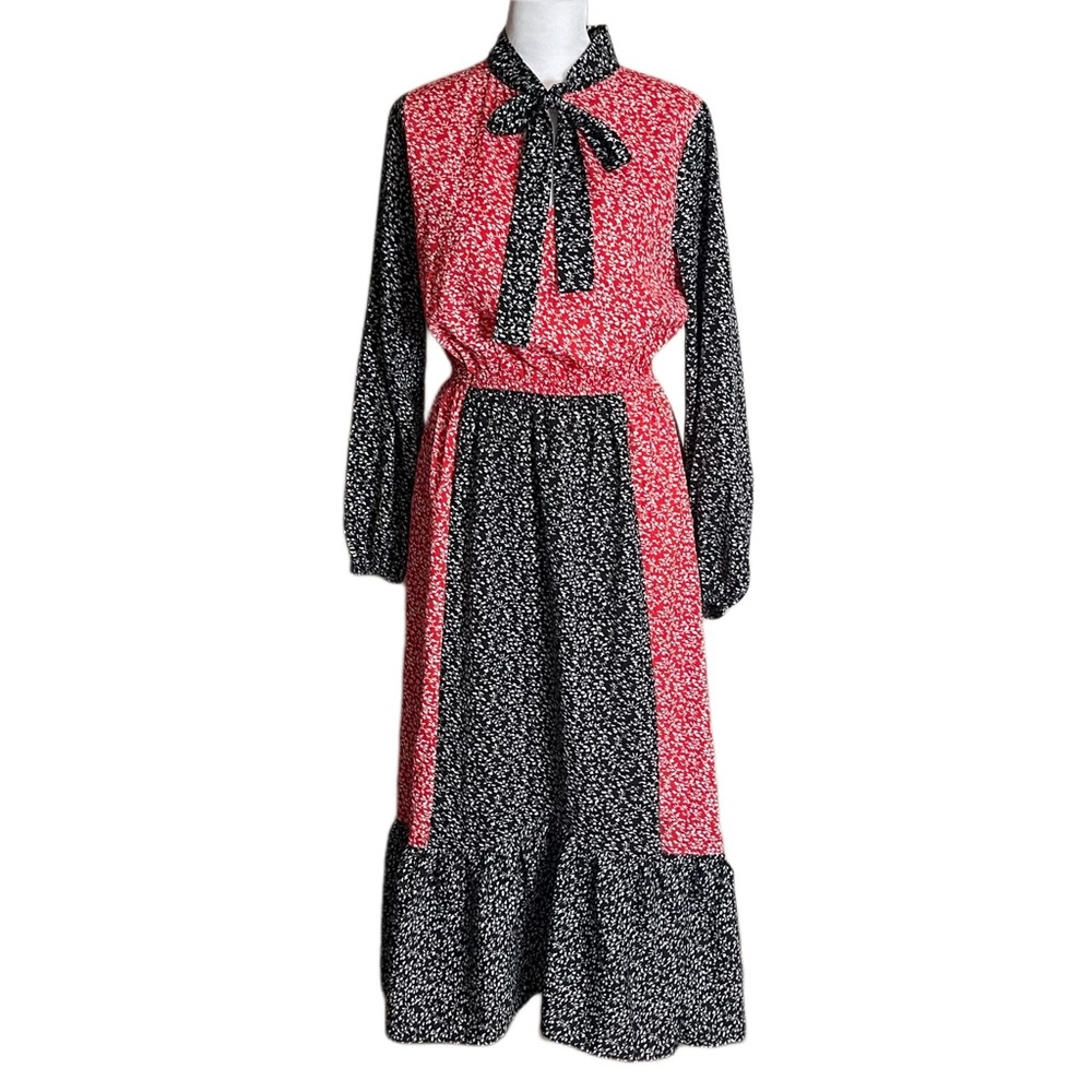 SEE THE SHADES Cottage Core Dress